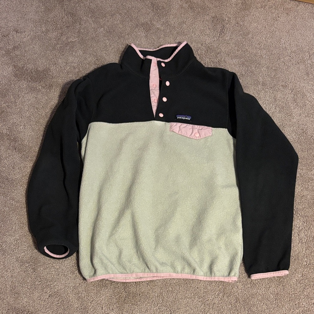 Patagonia Crewneck Sweater Black and Cream
